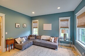 Stockbridge Retreat w/ Pool & Hot Tub!