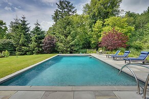 Stockbridge Retreat w/ Pool & Hot Tub!