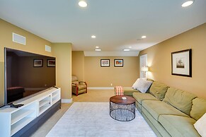 Stockbridge Retreat w/ Pool & Hot Tub!