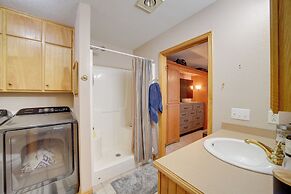Lake Eufaula Retreat w/ Boat Slip & Fireplace!