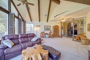 Lakefront Keystone Lake Gem: Kayaks, Deck & Grill