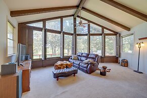 Lakefront Keystone Lake Gem: Kayaks, Deck & Grill