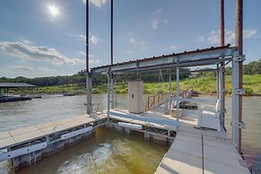 Lakefront Keystone Lake Gem: Kayaks, Deck & Grill