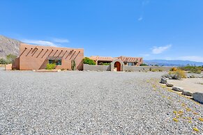 Chic Borrego Springs Home w/ Outdoor Oasis!