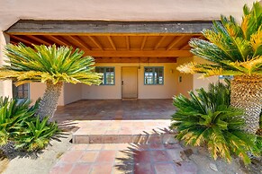 Chic Borrego Springs Home w/ Outdoor Oasis!