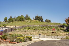 Lush Vallejo Cottage - 20 Mi to Napa Wineries