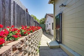 Lush Vallejo Cottage - 20 Mi to Napa Wineries
