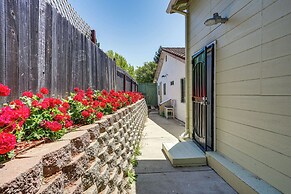 Lush Vallejo Cottage - 20 Mi to Napa Wineries