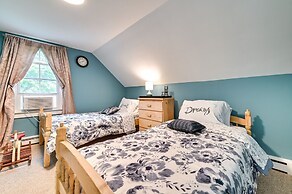 Charming East Durham Home - 2 Mi to Water Park