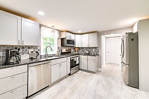 Charming East Durham Home - 2 Mi to Water Park