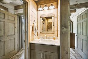 Modern Willis Cabin Retreat: 24-acre Working Farm!