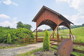 Modern Willis Cabin Retreat: 24-acre Working Farm!