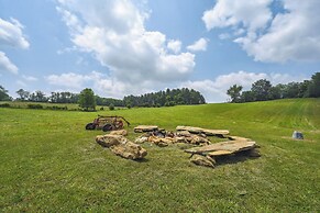 Modern Willis Cabin Retreat: 24-acre Working Farm!
