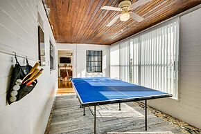 Ormond Beach Home: Walk to Community Beach!