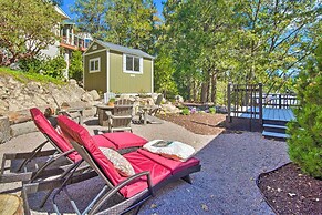 Tree-lined Twin Peaks Cottage w/ Custom Stream