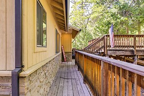 Cozy Mi-wuk Village Cabin w/ Deck!