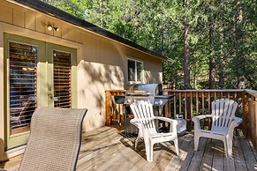 Cozy Mi-wuk Village Cabin w/ Deck!