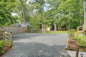 Pasadena Hideaway w/ Game Room & Fire Pit!