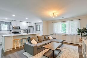 Pasadena Hideaway w/ Game Room & Fire Pit!