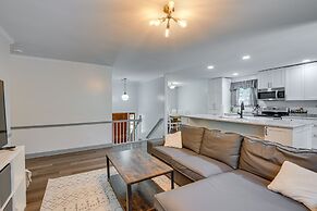 Pasadena Hideaway w/ Game Room & Fire Pit!