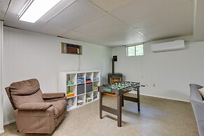 Pasadena Hideaway w/ Game Room & Fire Pit!