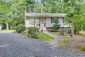 Pasadena Hideaway w/ Game Room & Fire Pit!