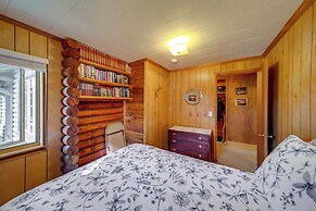 Waterfront Newport Vacation Rental on Sacheen Lake