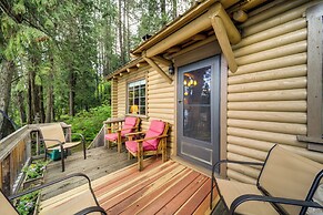 Waterfront Newport Vacation Rental on Sacheen Lake