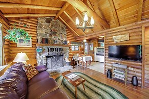 Waterfront Newport Vacation Rental on Sacheen Lake