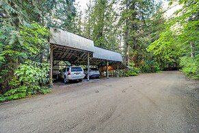 Waterfront Newport Vacation Rental on Sacheen Lake