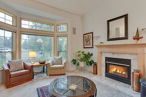 Pet & Family Friendly Bonney Lake Home: Game Room