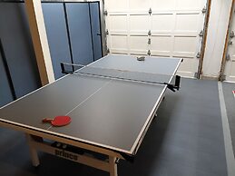 Pet & Family Friendly Bonney Lake Home: Game Room