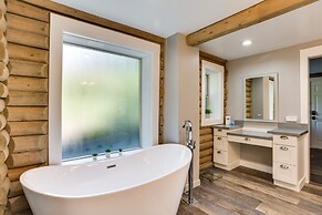 Gorgeous Long Lake Home w/ Dock, Kayak, SUP & More