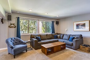 Gorgeous Long Lake Home w/ Dock, Kayak, SUP & More