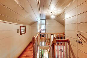 Salisbury Cottage ~ 7 Mi to High Rock Lake!