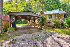 Salisbury Cottage ~ 7 Mi to High Rock Lake!