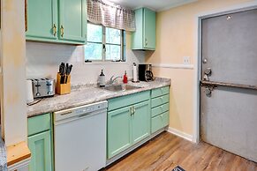 Salisbury Cottage ~ 7 Mi to High Rock Lake!