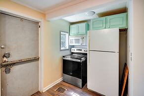 Salisbury Cottage ~ 7 Mi to High Rock Lake!