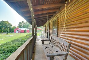Kilgore Gem: Pet-friendly Cabin w/ Duck Pond!