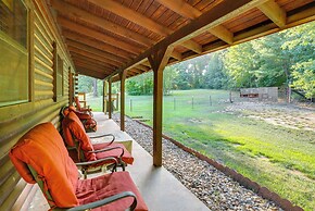 Kilgore Gem: Pet-friendly Cabin w/ Duck Pond!