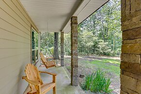 Mtn-view Gem: Flat Rock Retreat w/ Deck & Grill!