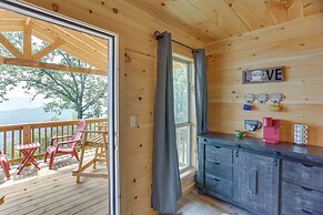 Mtn-view Gem: Flat Rock Retreat w/ Deck & Grill!
