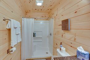 Mtn-view Gem: Flat Rock Retreat w/ Deck & Grill!