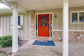 Hart Haven w/ Cozy Fireplace, Deck & Grill!