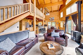 Luxury Mtn Cabin w/ Sweeping Cle Elum Lake Views!