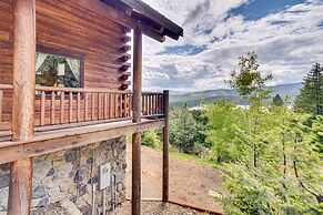 Luxury Mtn Cabin w/ Sweeping Cle Elum Lake Views!