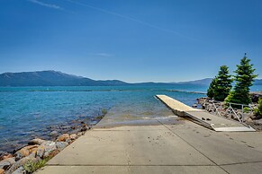 Lake Almanor Cabin w/ Deck & Beach Access