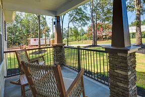 Charming Pendleton Retreat ~ 5 Mi to Clemson!