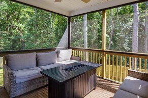 Charming Pendleton Retreat ~ 5 Mi to Clemson!