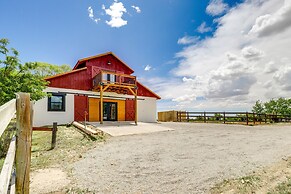 Orangeville Vacation Rental w/ On-site Creek!